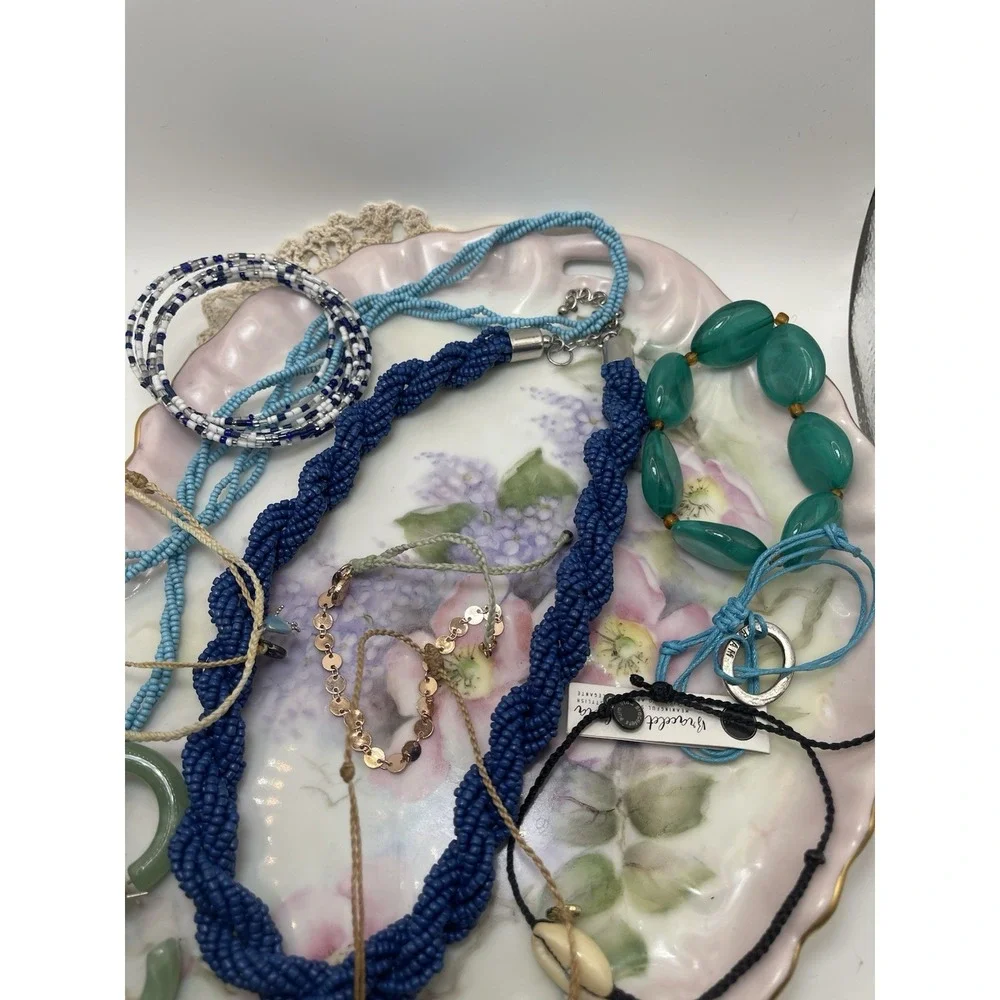 Mixed Lot‎ Costume Jewelry, Necklaces, Bracelets Earrings